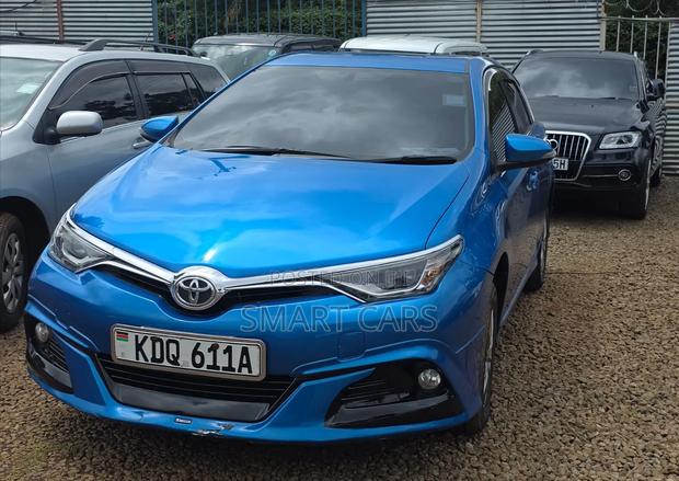 Toyota Auris 2017 Blue