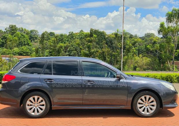 Subaru Legacy 2012 Gray