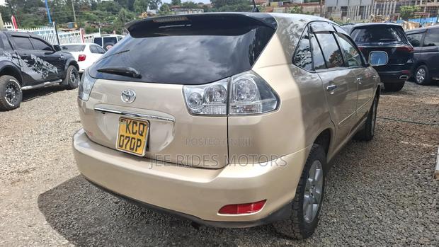 Toyota Harrier 2.4 2011 Gold