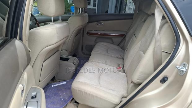Toyota Harrier 2.4 2011 Gold