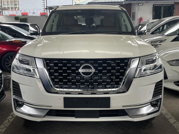 Nissan Patrol 2019 White