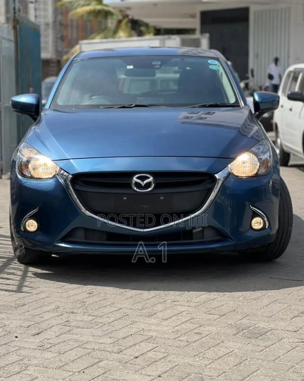 Mazda Demio 2019 Blue