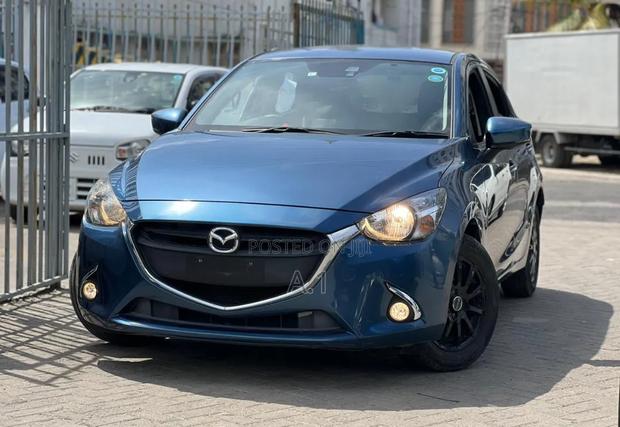 Mazda Demio 2019 Blue