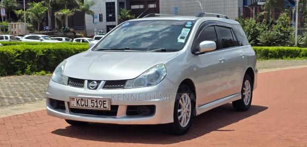 Nissan Wingroad 2011 Silver