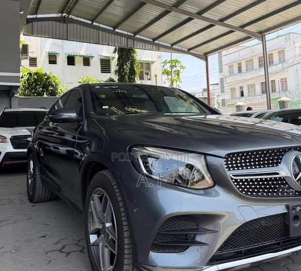 Mercedes-Benz GLC-Class 2019 Gray