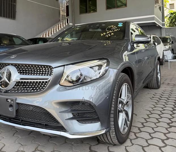 Mercedes-Benz GLC-Class 2019 Gray