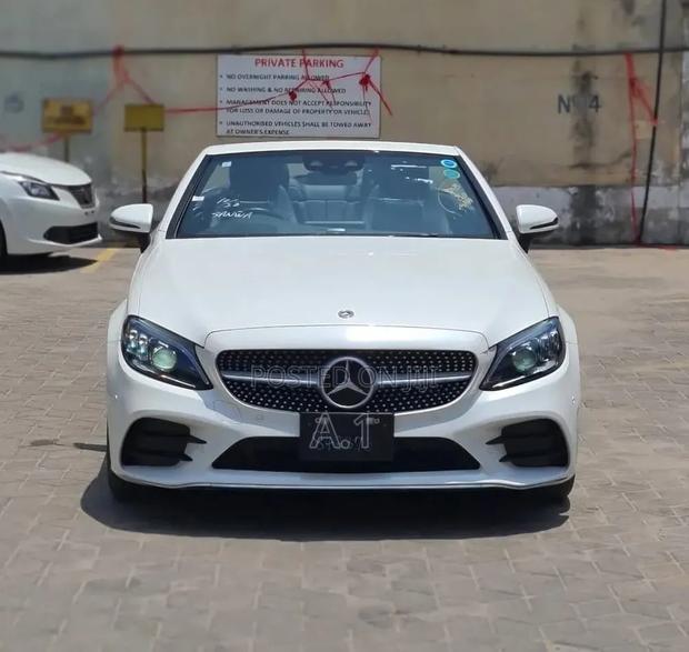 Mercedes-Benz C180 2019 White