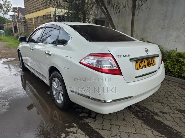 Nissan Teana 2012 Pearl