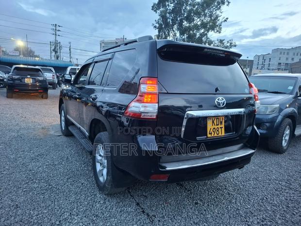 Toyota Land Cruiser Prado 2.7 i 2012 Black