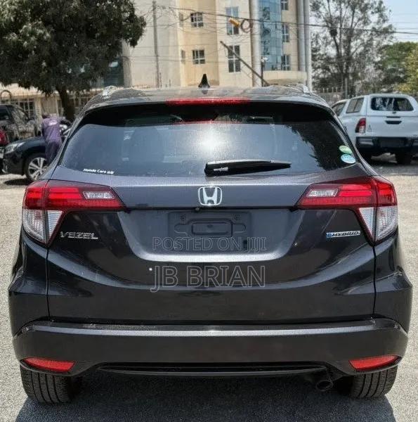Honda Vezel 2018 Black
