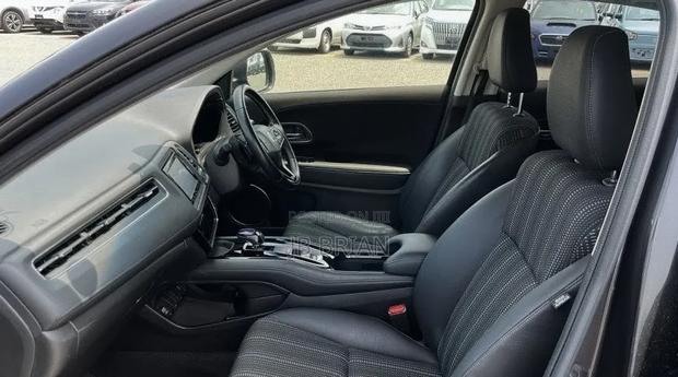 Honda Vezel 2018 Black