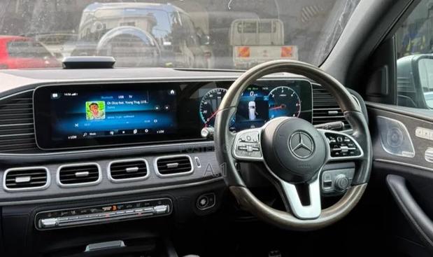 Mercedes-Benz GLS-Class GLS 400d 2020 Gray