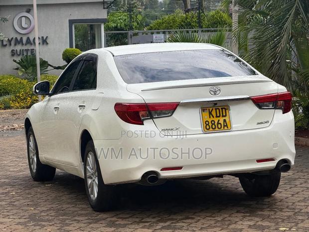 Toyota Mark X 2.5 RWD 2014 White
