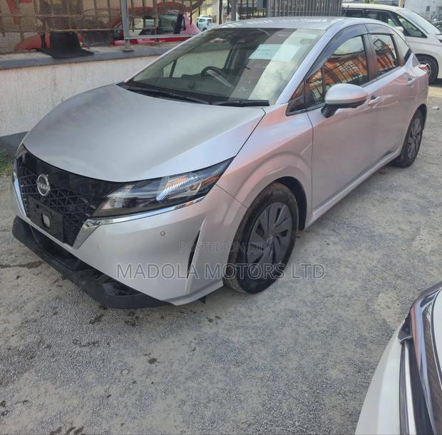 Nissan Note 1.2 Hybrid 2022 Silver