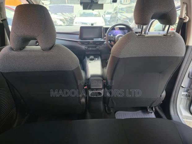 Nissan Note 1.2 Hybrid 2022 Silver