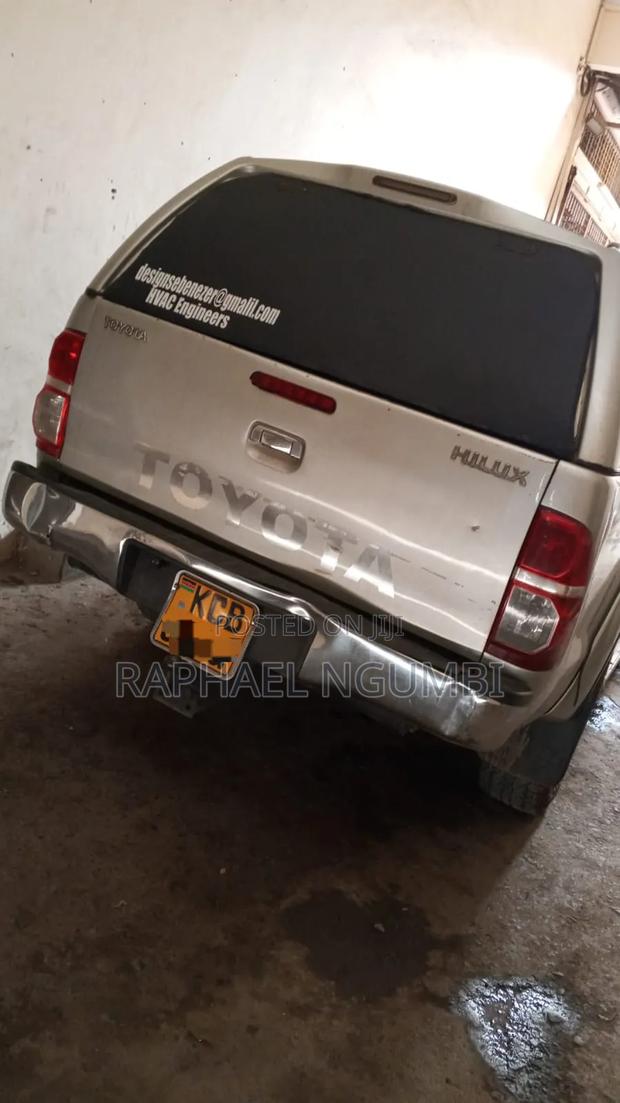 Toyota Hilux 2008 Silver