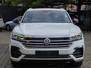 Volkswagen Touareg 2019 White for sale