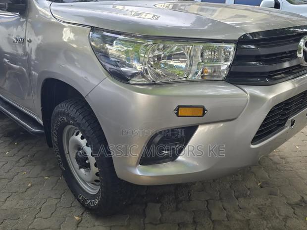 Toyota Hilux Revo Single Cab Deisel 2.8 AWD 2022 Silver