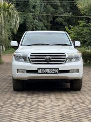 Toyota Land Cruiser 2012 White for sale