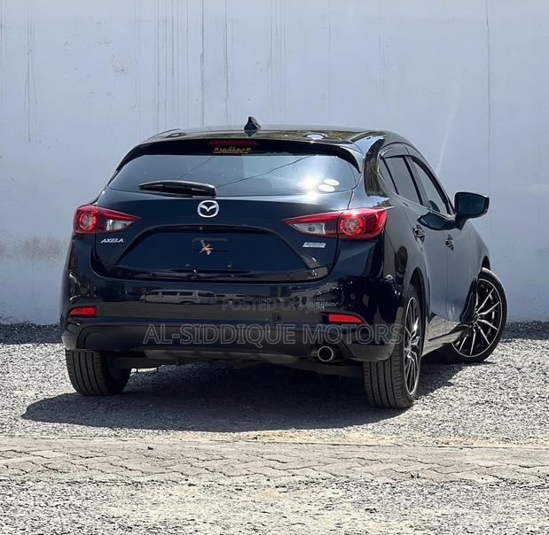Mazda Axela 2018 Black