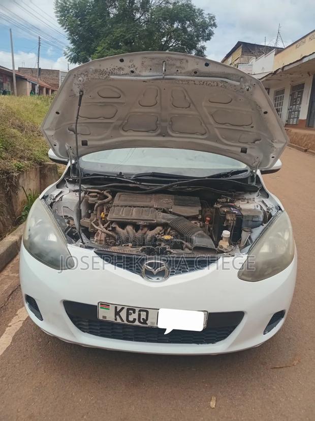 Toyota Ractis 2011 White
