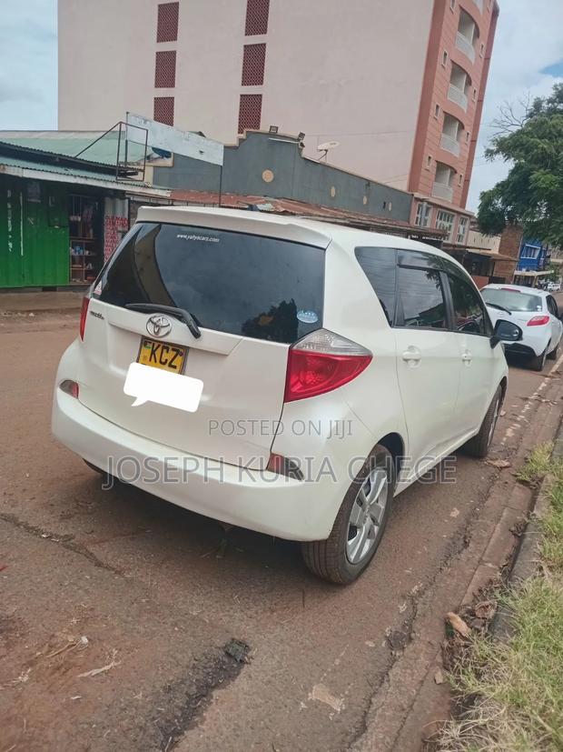 Toyota Ractis 2011 White