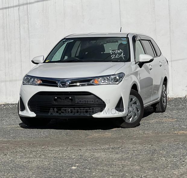 Toyota Corolla Fielder 1.5 Petrol FWD 2019 White