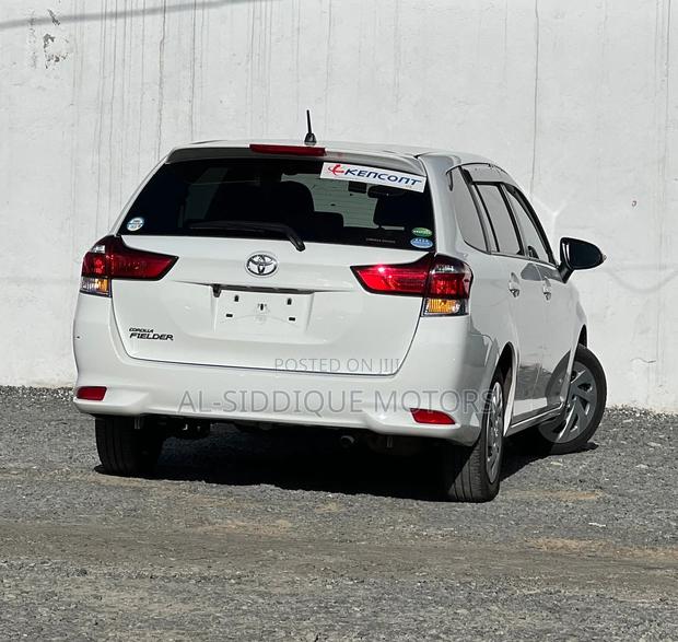 Toyota Corolla Fielder 1.5 Petrol FWD 2019 White