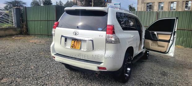 Toyota Land Cruiser Prado 2013 White