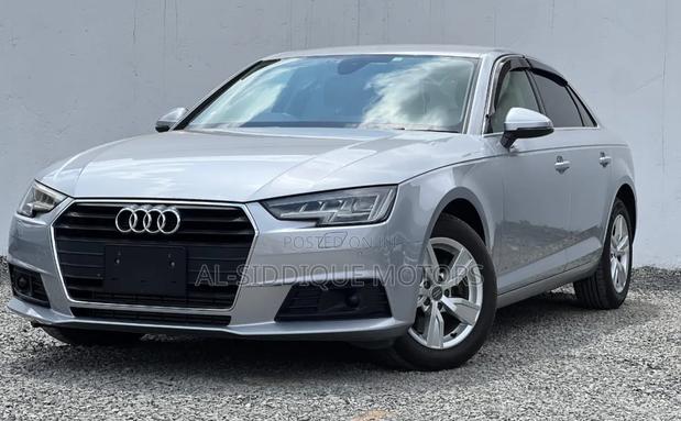 Audi A4 2.0T Premium FWD 2017 Silver