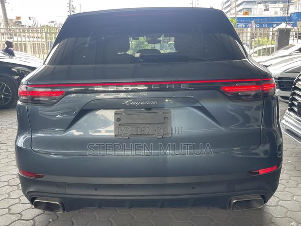 Porsche Cayenne Base AWD 2019 Blue