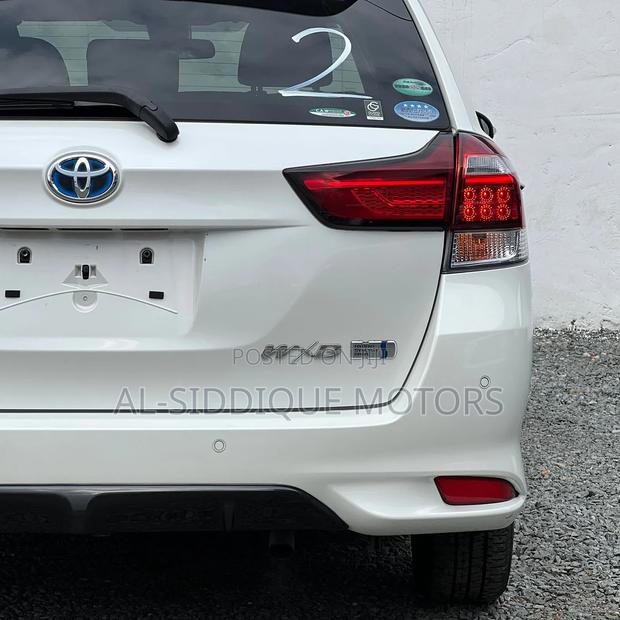 Toyota Corolla Fielder 1.5 Petrol AWD 2019 White