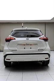 Nissan Kicks 2019 White for sale