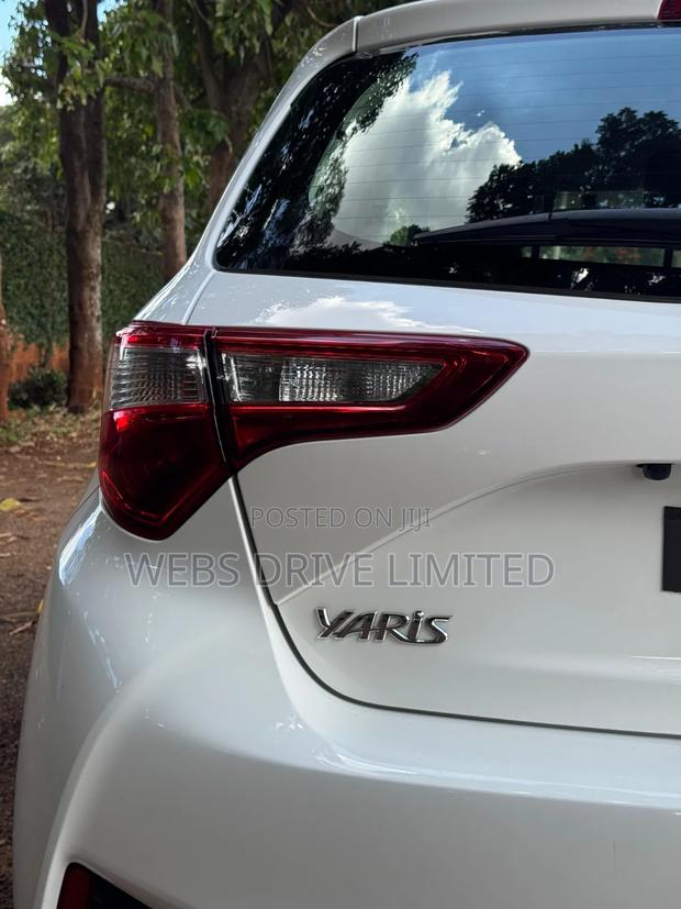 Toyota Vitz 1.3 AWD 5dr 2020 White