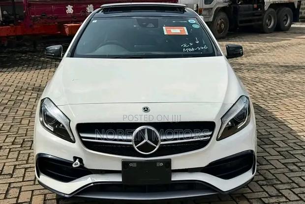 Mercedes-Benz A-Class 2018 Pearl