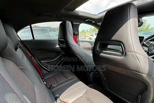 Mercedes-Benz A-Class 2018 Pearl