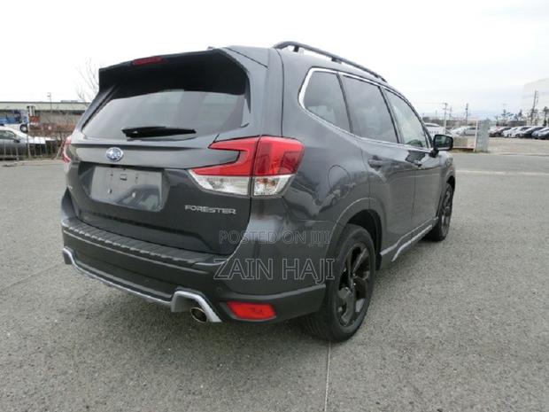 Subaru Forester 2021 Gray