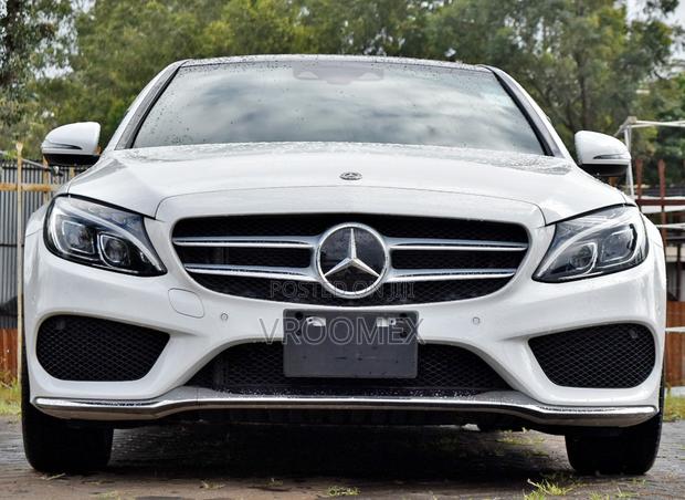 Mercedes-Benz C200 2018 White