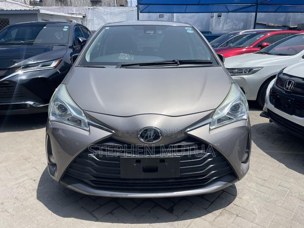 Toyota Vitz 1.3 FWD 5dr 2019 Brown