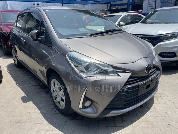 Toyota Vitz 1.3 FWD 5dr 2019 Brown