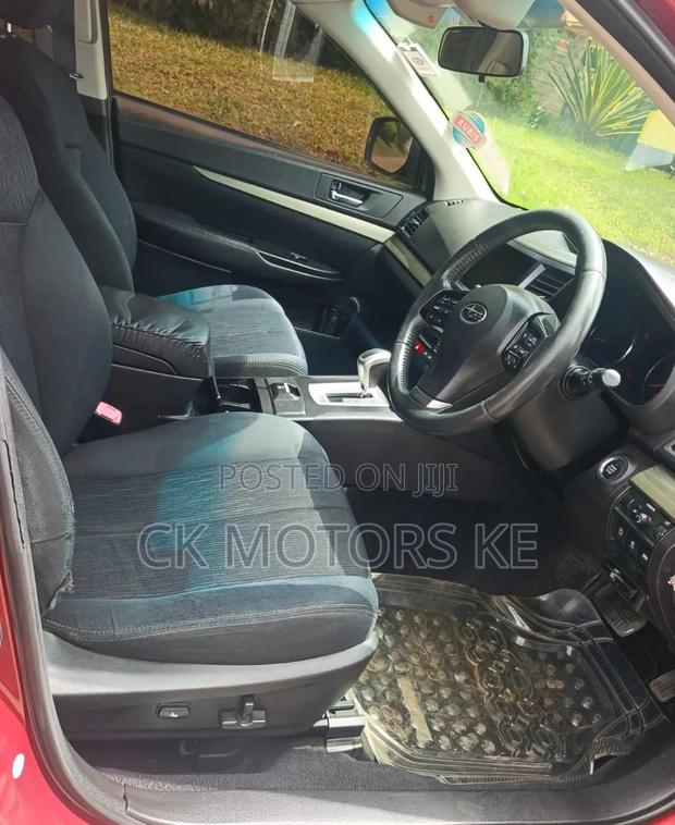 Subaru Legacy 2.5i 2013 Red