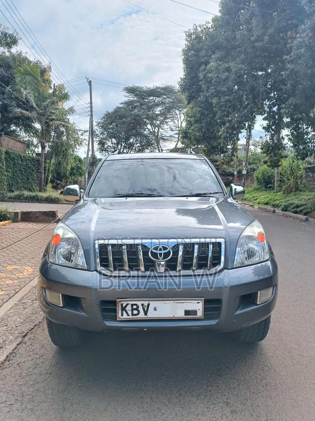 Toyota Land Cruiser Prado 2008 Gray
