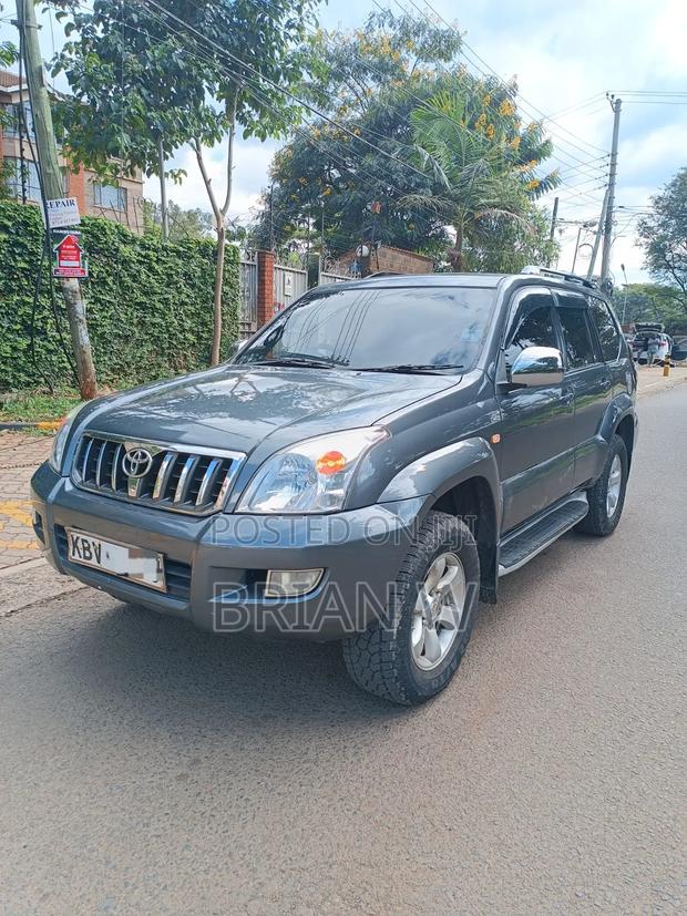 Toyota Land Cruiser Prado 2008 Gray