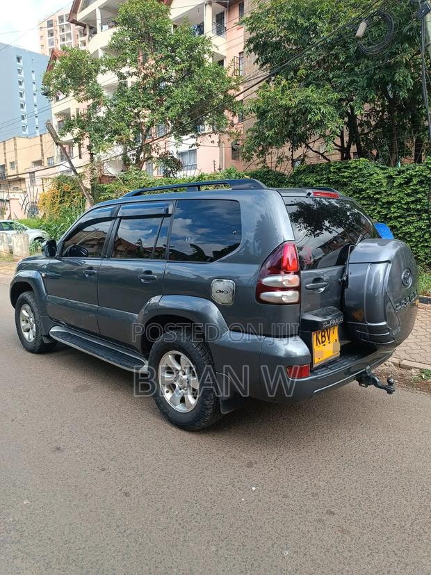 Toyota Land Cruiser Prado 2008 Gray