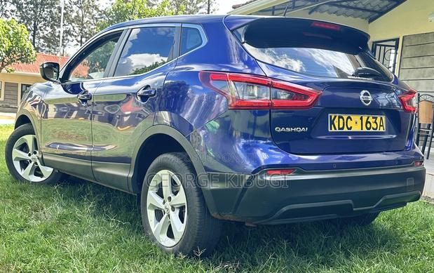 Nissan Qashqai 2017 Blue