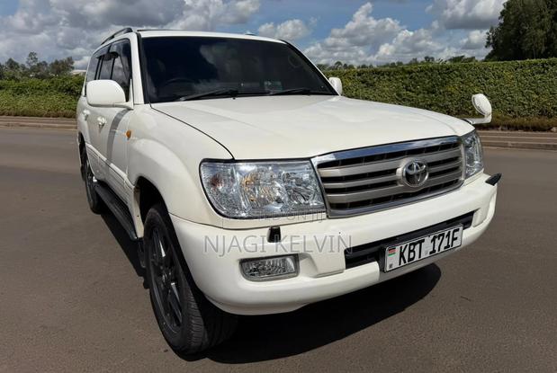 Toyota Land Cruiser 100 4.7 Executive 2007 White