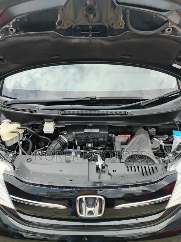 Honda Stepwgn 2018 Black