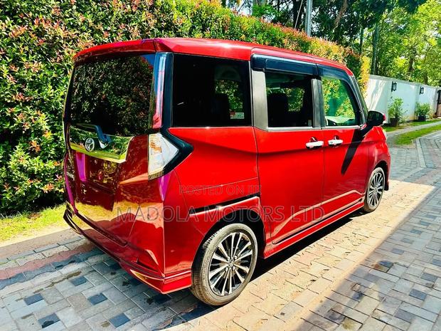 Toyota Roomy 1.0 Turbo FWD 2019 Red