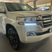 Toyota Land Cruiser 4.5 V8 VXR 2012 White for sale