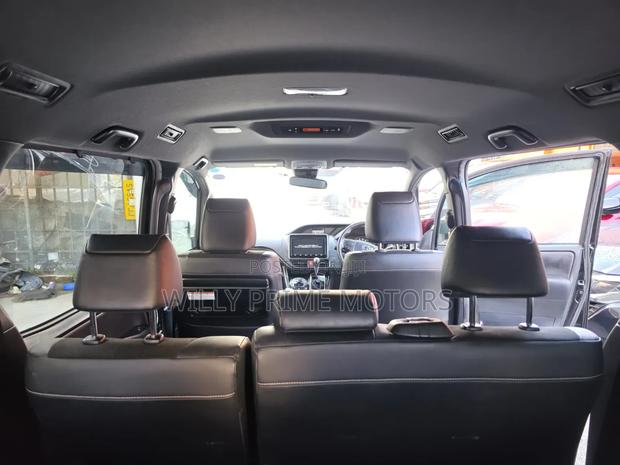 Toyota Noah 2.0 FWD (8 Seater) 2019 Black